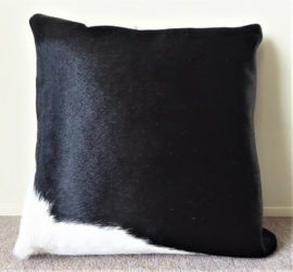 Black-White Cowhide Cushion (156)