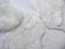White Blizzard Sheepskin Rug, +/- 140 x 210 cm (64)
