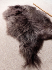 Chocolate Icelandic Sheepskin M (1109)