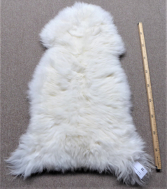 White Sheepskin M/L (4925)
