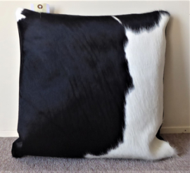 Black-White Cowhide Cushion (217)