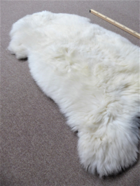 White Sheepskin L/XL (4716)