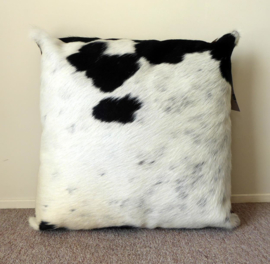 Brown-White Cowhide Cushion (31)