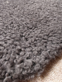 Shorn Curly Grey Sheepskin M (11)