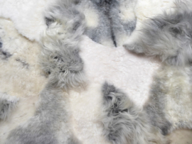 White-Grey Blizzard Sheepskin Rug, +/- 170 x 210 cm (12)