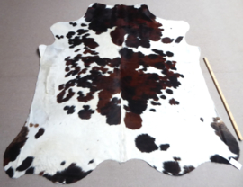 Tri-Coloured Cowhide L (332)