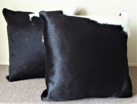 Black-White Cowhide Cushion (156)