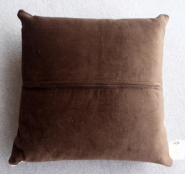 Brown-White Cowhide Cushion (40)