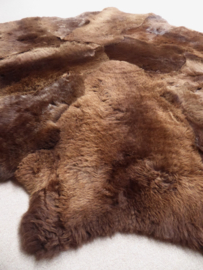 Brown Sheepskin Rug, +/- 170 x 215 cm (25)