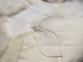 White Blizzard Sheepskin Rug, +/- 220 x 300 cm (61)
