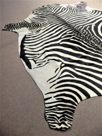 Zebra Printed Cowhide L (8)