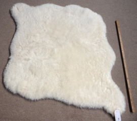 White Shorn Sheepskin Rug, Double, +/- 115 x 120 cm (22)