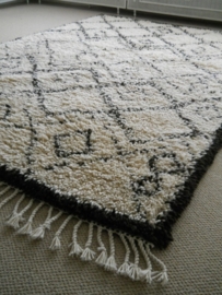 Beni Ouarain Rug - 1