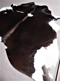 Tri-Coloured Cowhide L (708)