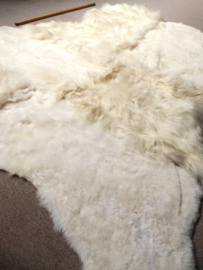 White Blizzard Sheepskin Rug, +/- 180 x 220 cm (400)