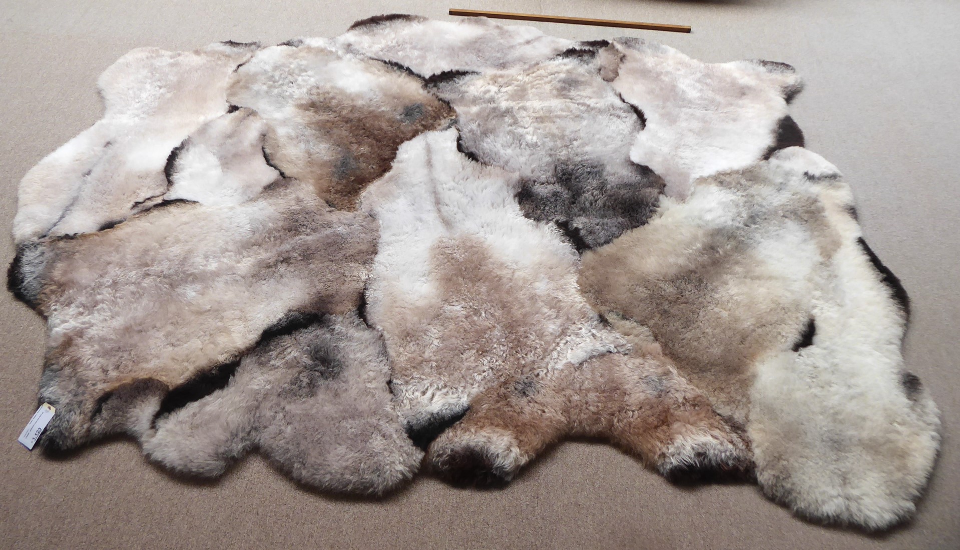Mélange Shorn Sheepskin Rug , +/- 180 x 260 cm (8)