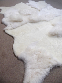 White Blizzard Sheepskin Rug, +/- 160 x 210 cm (502)