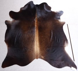 Brown Cowhide M (651)