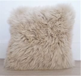 Linnen Sheepskin Cushion