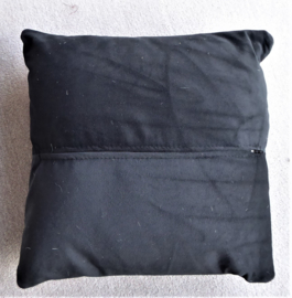 Black-White Cowhide Cushion (218)