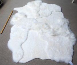 White Blizzard Sheepskin Rug, +/- 160 x 220 cm (42)