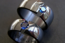 Zirkonium ring met Blauwe Saffier