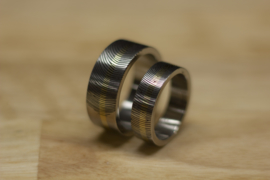 Titanium ringen met vingerafdruk en 14k Gouden band