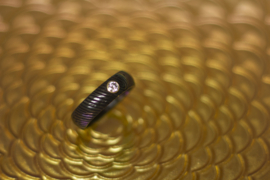 Zwarte zirkonium ring met witte diamant 3.5 mm