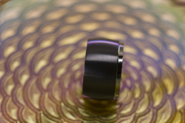 Zwarte zirkonium kool design ring