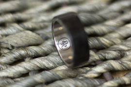 Carbon ring met Titanium binnenzijde