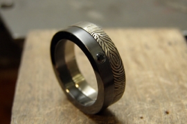 Zirkonium en Titanium vingerafdruk ring Duo 180c