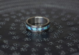 Glow in de dark ring met Lapis Lazuli en Turkoois.