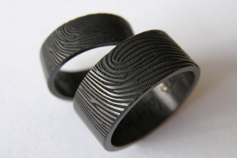 Zirkonium ringen met vingerafdruk 180c
