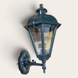 semi klassieke buitenlamp HP 241/04