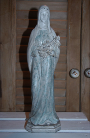Mooi Mariabeeld van 35 cm hoog. (brocante uitstraling)