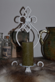 Brocante kandelaar met franse lelie
