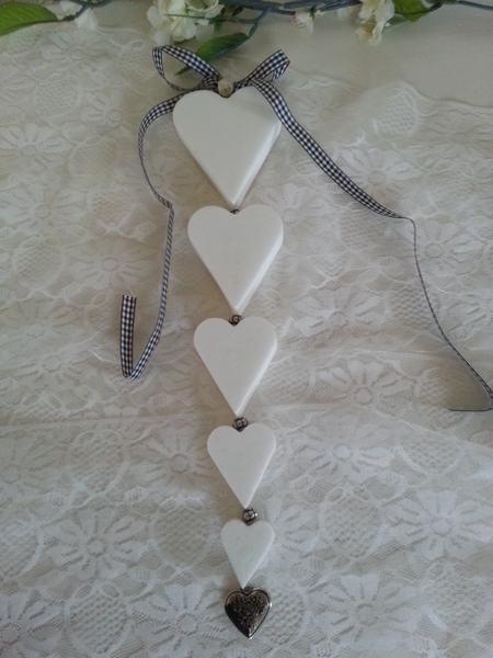 Zelf zeepketting maken 5 harten + bedel en metallook kralen
