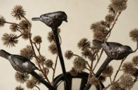 Home Society sparrow op stok brons 2