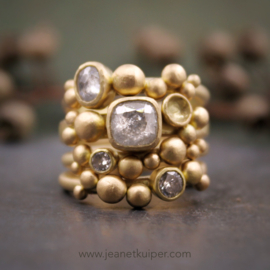 grijze natuurlijke diamant met erfgoud