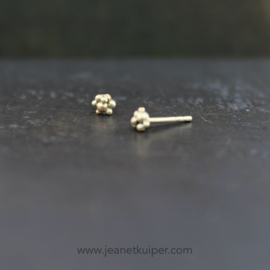 earrings with small balls