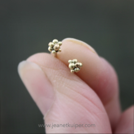 earrings with small balls