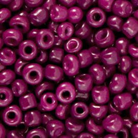 Rocailles 4mm 6/0 cassis purple 66139