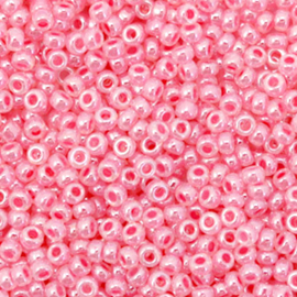 Miyuki rocailles 11/0 (2mm) ceylon carnation pink 11-535