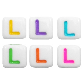 Letterkraal "L" acryl vierkant 6x6mm multicolor-wit