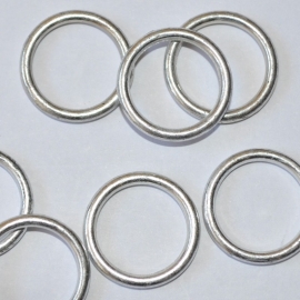 Metallook ring rond antiek zilver 18mm