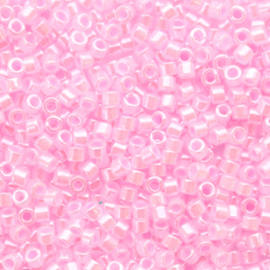 Miyuki delicas 11/0 (2mm) ceylon pink 244