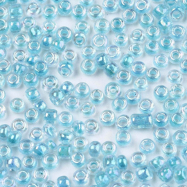 Rocailles 4mm 6/0 transparent sky blue A016-215