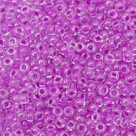 Miyuki rocailles 11/0 (2mm) luminous purple lila 4303