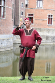 VT08 - Linnen tuniek met halspas en lange mouw
