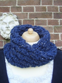 KS02 - Kolsjaal / Cowl in Outlander stijl - donkerblauwe tweed